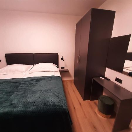 Apartman Mate לופאר מראה חיצוני תמונה