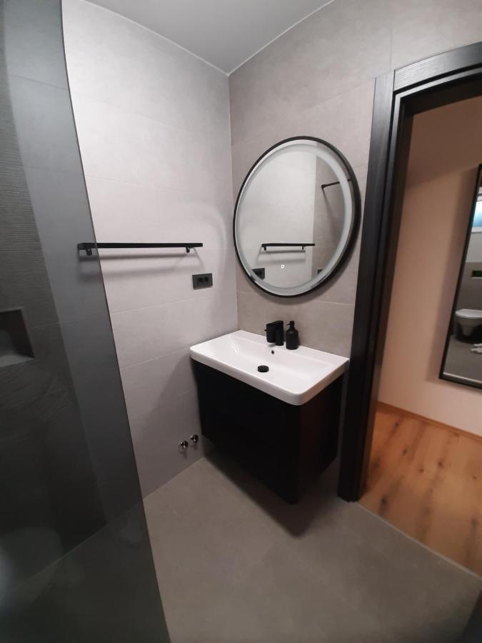 Apartman Mate לופאר מראה חיצוני תמונה